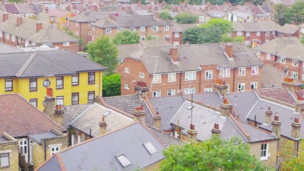 Residential area in suburb of London — Stock Video