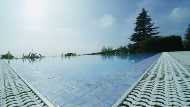 Maison contemporaine de luxe avec piscine — Video