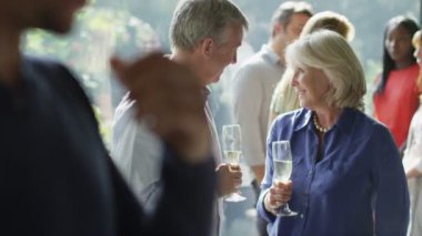 Olgun çift sohbet ve flört