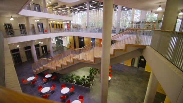 Modern university building with central atrium — Stock Video ... Modern university building with central atrium — Stock Video ...