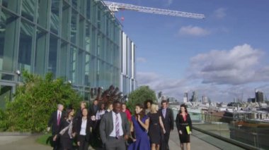 Londra ofis binası dışında iş takım
