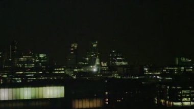 Londra şehir manzarası, gece manzarası.