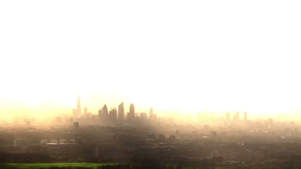 Aerial view of the London skyline on a hazy autumn morning. — Stock Video
