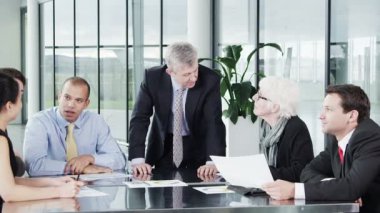 zakelijke team houden vergadering