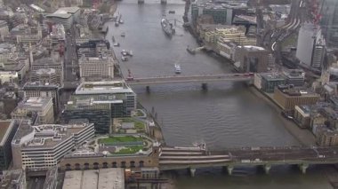 city of london ve thames Nehri üzerinde havadan görünümü