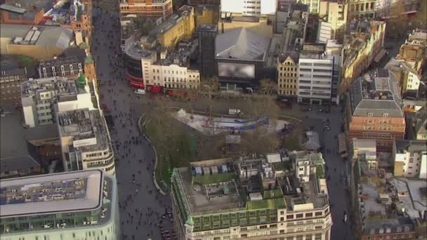 Luchtfoto van leicester square, Londen — Stockvideo