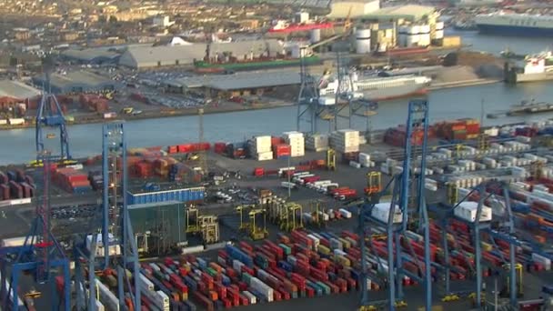 Navi da trasporto merci e container — Video Stock