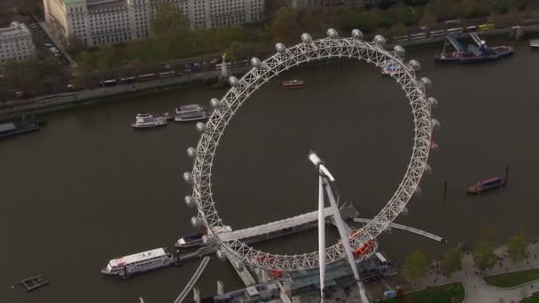 Letecký pohled na london eye a Řeka Temže