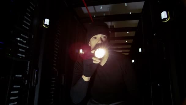Suspicious man has broken into data center — Stock Video