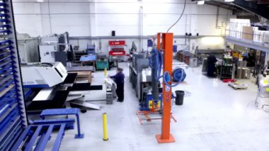 el ile işçilerin makine meşgul ekibi