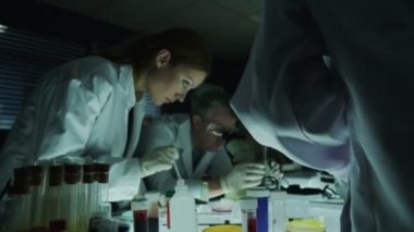 Olgun erkek bilim öğrencilerin öğretim