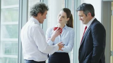 gayri resmi iş görüşmesi