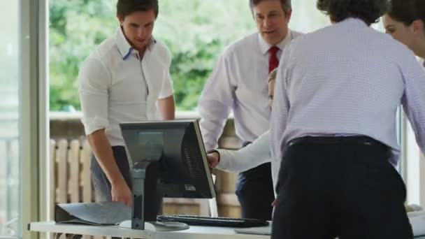 L'équipe d'affaires est réunie 