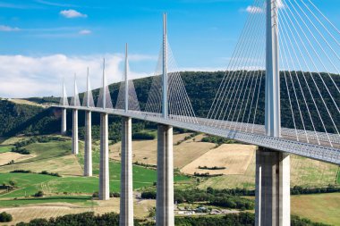 Millau Viyadüğü, Aveyron Departement, Fransa