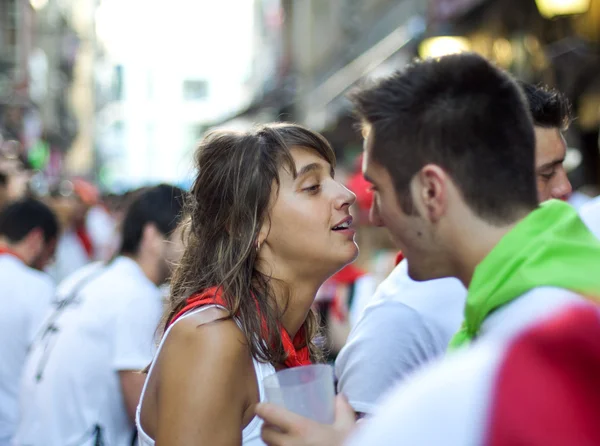 PAMPLONA, SPAIN -JULY 8: Young having fun at the opening — Stock Photo, Image