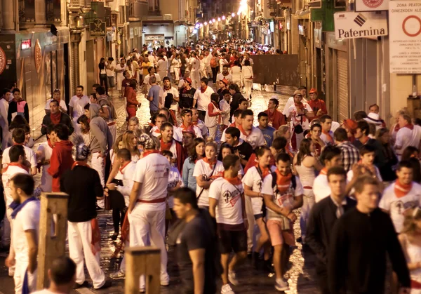 Pamplona, spanien -9. juli: haben spaß bei der eröffnung von — Stockfoto
