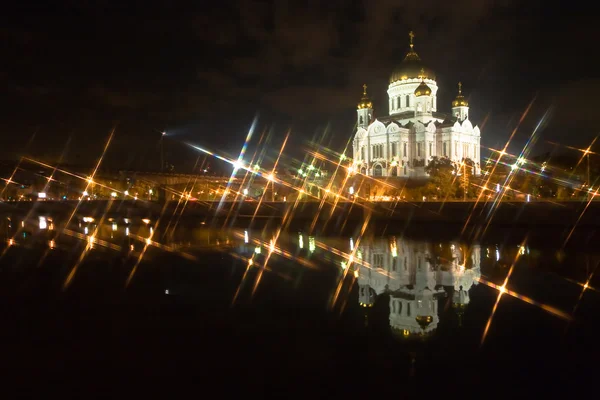 Mosca: Cristo Salvatore Cattedrale nell'illuminazione natalizia — Foto Stock