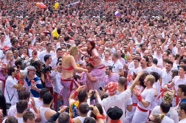 Pamplona, İspanya-6 Temmuz: açılışında having fun