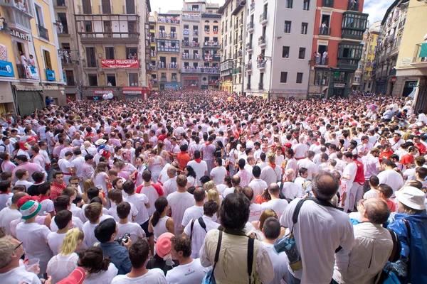 PAMPLONA, ESPANHA-JULHO 6: estão na abertura do San Fe — Fotografia de Stock