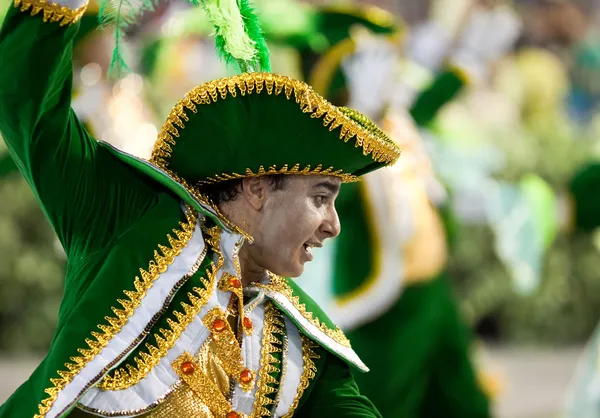 Rio de janeiro - 10. února: výkon na karneval — Stock fotografie