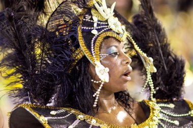 Rio De Janeiro - Şubat 10: Bir kadın üzerinde carn dans kostüm