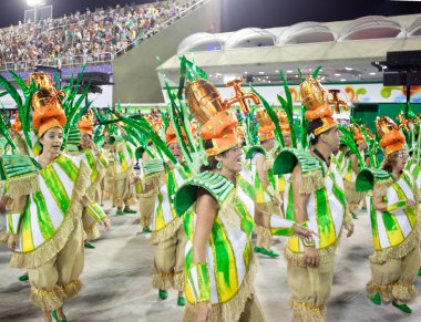 Rio De Janeiro - Şubat 10:Dancers Sambodromo karnaval, ben