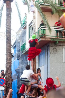 bunol, İspanya - Ağustos 28: gençlerin sıfırlamaya kutup