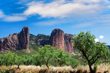 Mallos de Riglos icon shape mountains in Huesca Aragon Spain clipart