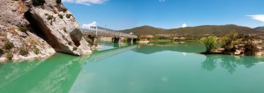 nehir gallego üzerinde köprü il aragon, spain.reservoir rena