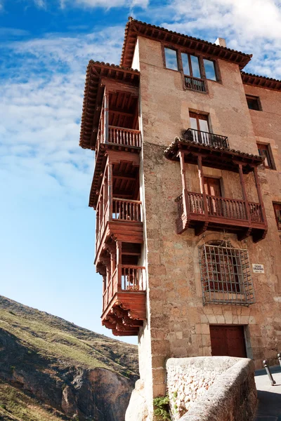 Casas adosadas en Cuenca, Castilla-La Mancha, Spai — Foto de Stock