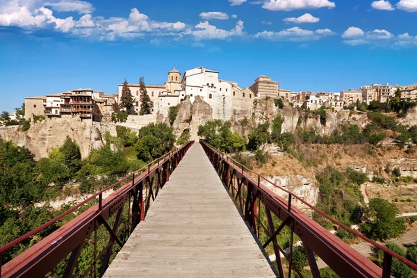 Pohled na město cuenca, provincie cuenca, Kastilii la mancha, lázně — Stock fotografie