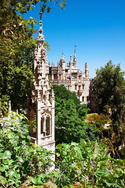 Regaleira Estate (Quinta da Regaleira) in Sintra, portugal — Stockfoto