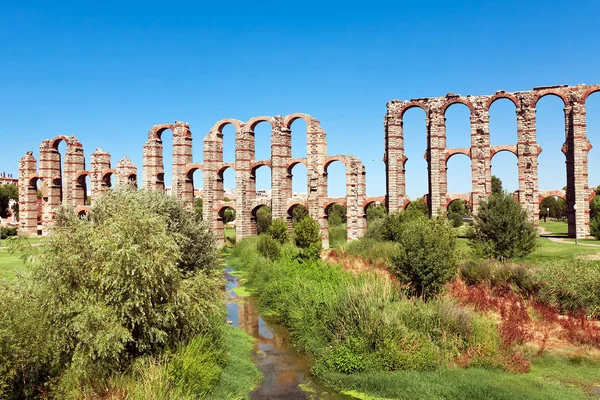 Akwedukt los milagros, Mérida, Hiszpania — Zdjęcie stockowe