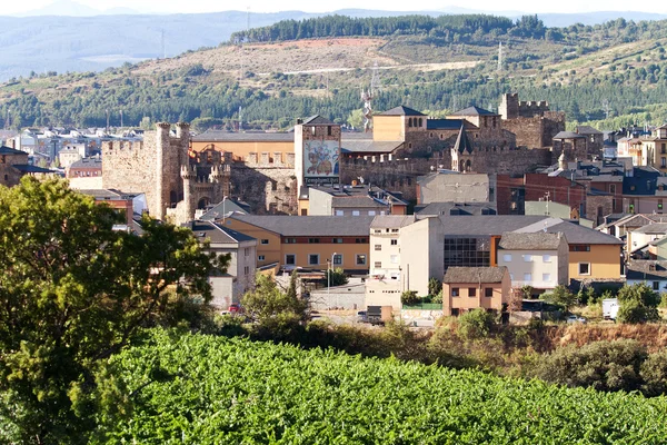 Город Ponferrada, Spain — стоковое фото