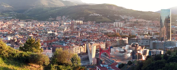 Pohled na město Bilbao, Španělsko — Stock fotografie