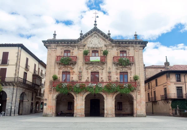 Budování obce onati, Baskicko, Španělsko — Stock fotografie