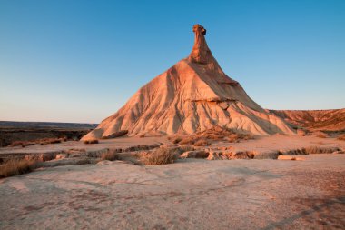 dağ castildetierra bardenas reales doğa parkı, navarra,