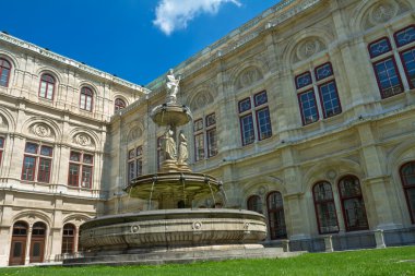 Viyana Opera Evi