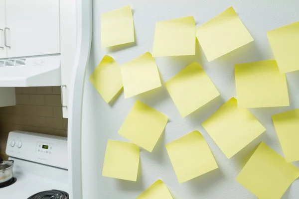 Refrigerator and reminders — Stock Photo, Image