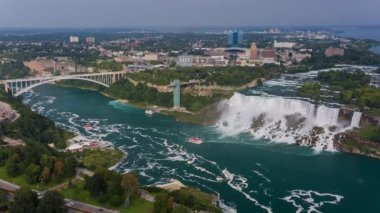 skylon Kulesi görünümünden Niagara Şelalesi.