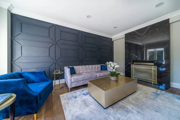 Özel evde oturma odası iç tasarımı