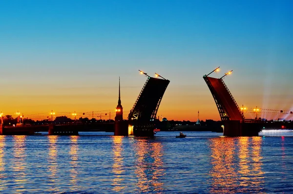 White nights of St.Petersburg, Russia. — Stock Photo, Image