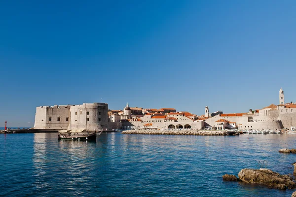 Dubrovnik, Horvátország, városfalak, a régi város, Európa — Stock Fotó