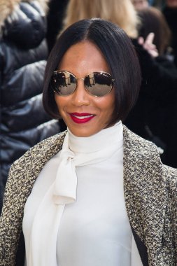 Jada Pinkett Smith, Paris Moda Haftası Kadınlar Güz / Kış 2016 / 2017 'de 8 Mart 2016' da Paris, Fransa 'da Chanel Show' a katılıyor.