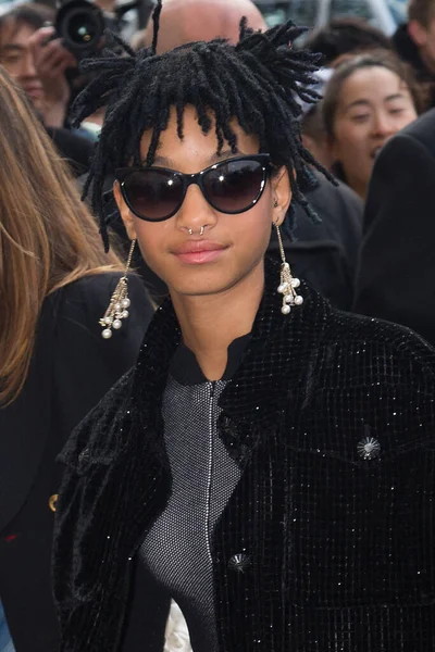 Willow Smith Smith Daughter Attends Paris Fashion Week Chanel Show — Stock Photo, Image