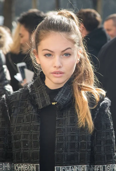 Thylane Blondeau Приїжджає Шоу Chanel Рамках Paris Fashion Week Womenswear — стокове фото