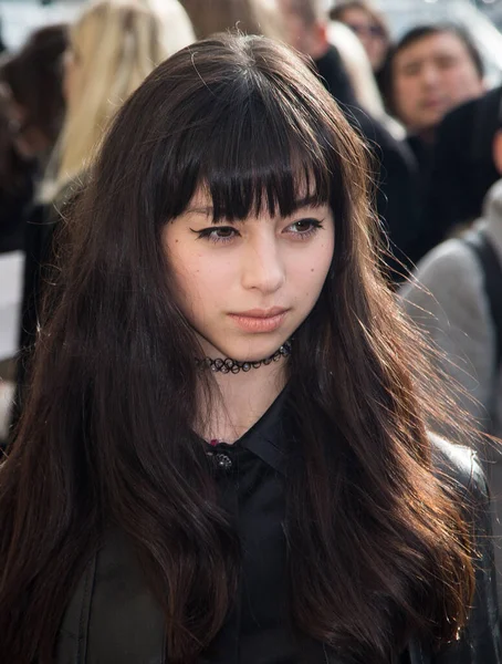 Ayami Nakajo Chega Desfile Chanel Como Parte Queda Moda Feminina — Fotografia de Stock