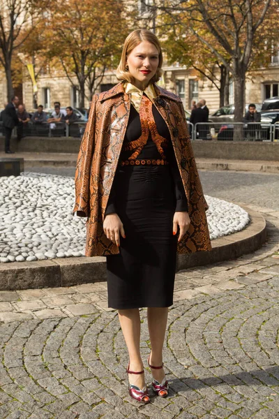 Lea Seydoux Arrives Miu Miu Show Part Paris Fashion Week Stock Photo