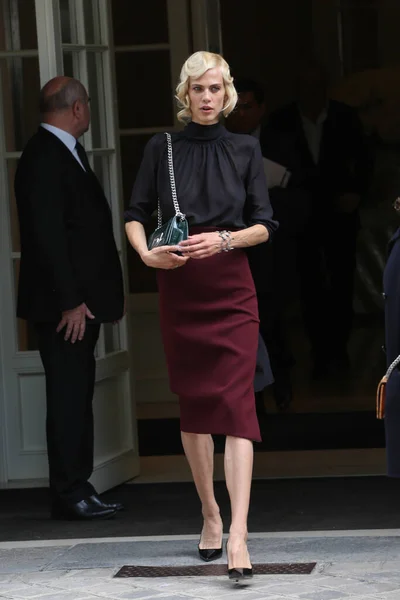 Aymeline Valade Anländer Till Christian Dior Haute Couture Fall Winter — Stockfoto