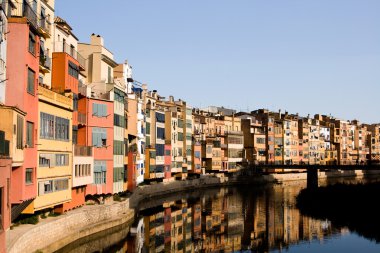 eski evleri günbatımı, girona, İspanya